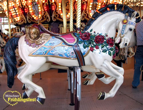 Oide Wiesn - Infos, Termine und Zelte - Historisches Areal auf dem Oktoberfest