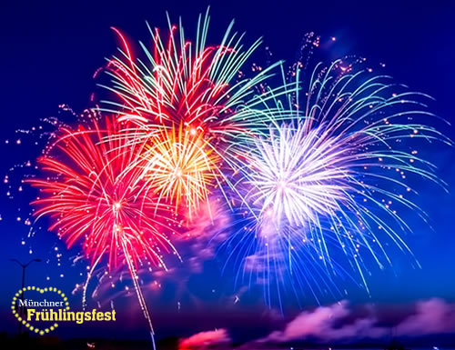 Feuerwerke in München - Lichtspektakel beim Frühlingsfest auf der Theresienwiese